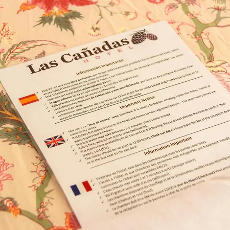 Szálloda Canadas *